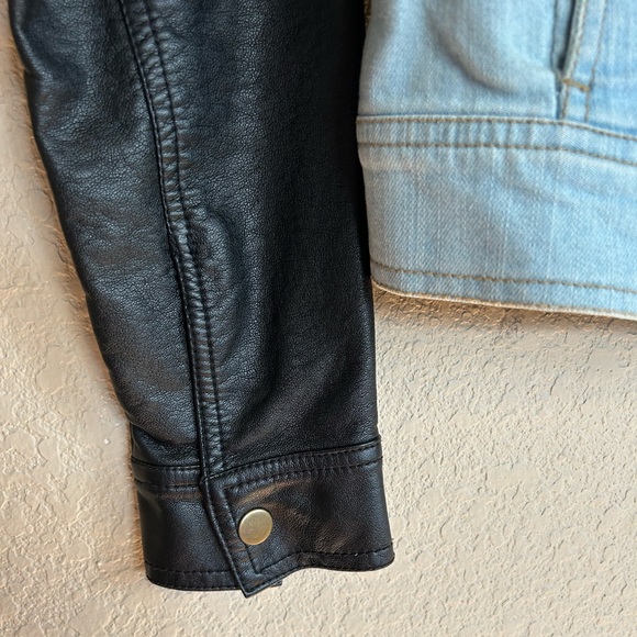 Light Blue Jean Jacket with Faux Leather Sleeves, Size Small - Picture 4 of 11